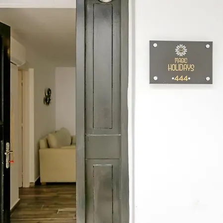 Magic Holidays 444 * Mykonos Town