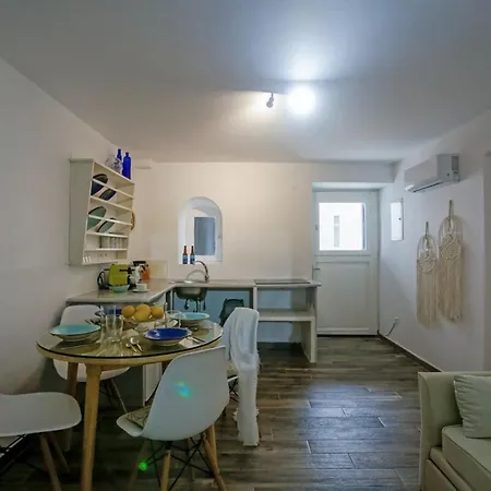 Magic Holidays 444 アパート